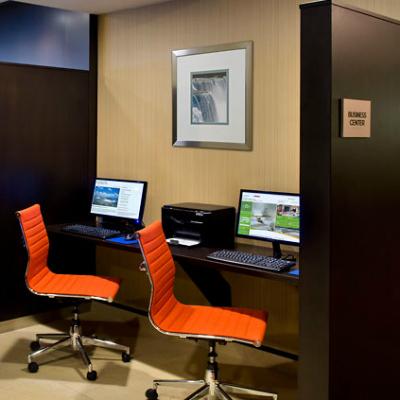 Courtyard By Marriott Hotel