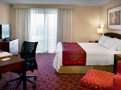 Courtyard By Marriott 3* Niagara Falls