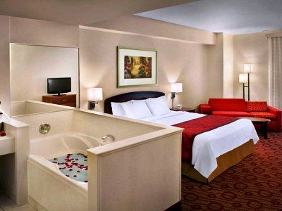 Hotel Courtyard By Marriott